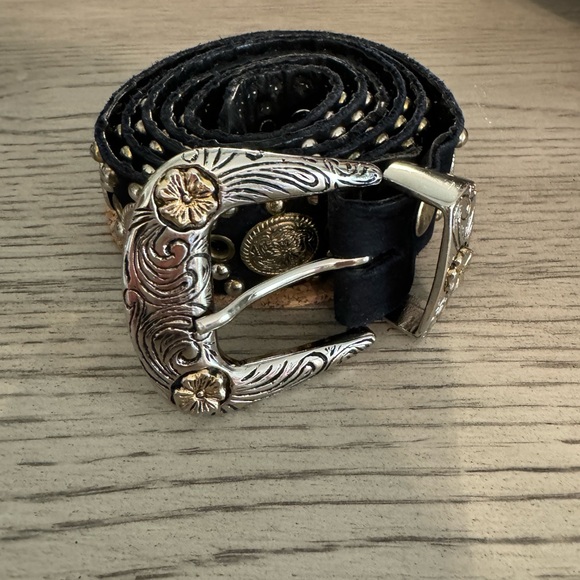 Vintage Sand Castle Belt - Picture 9 of 13